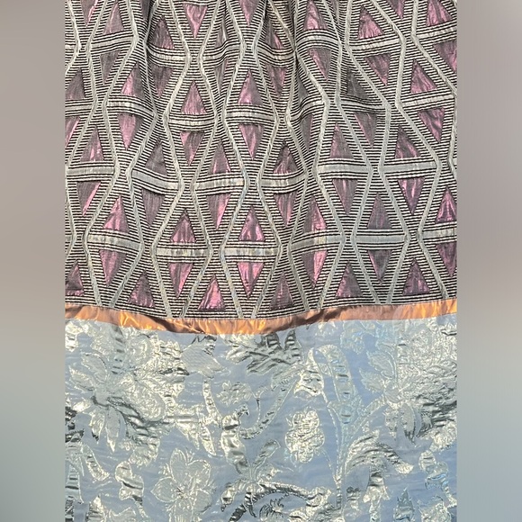 Suno round neck tulip dress i - Picture 4 of 6